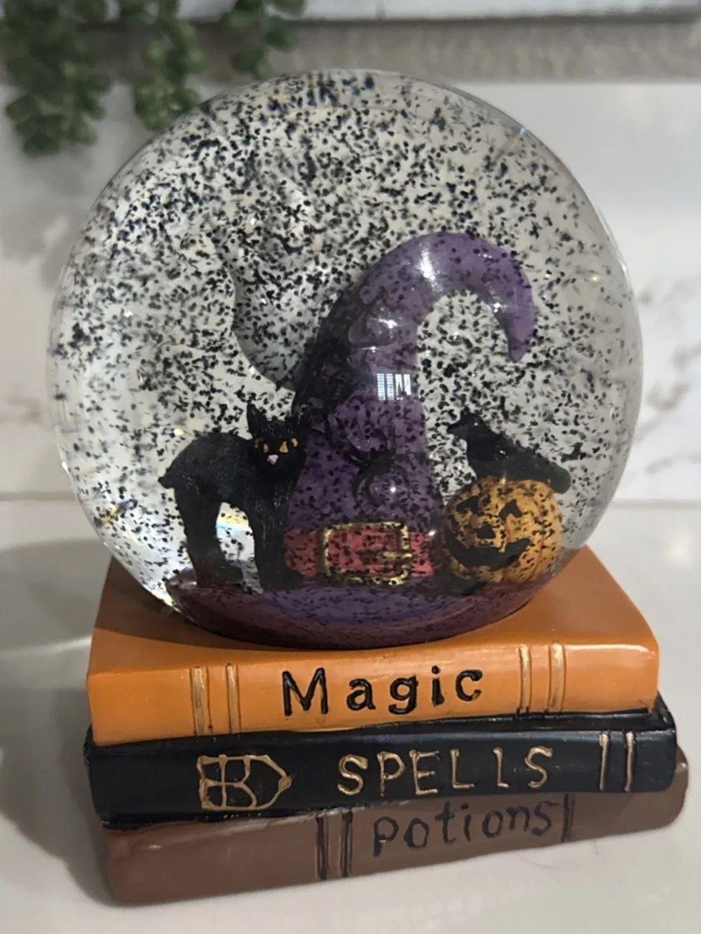Magic Spells Potion Witch Hat Cat Ghost Snow Globe